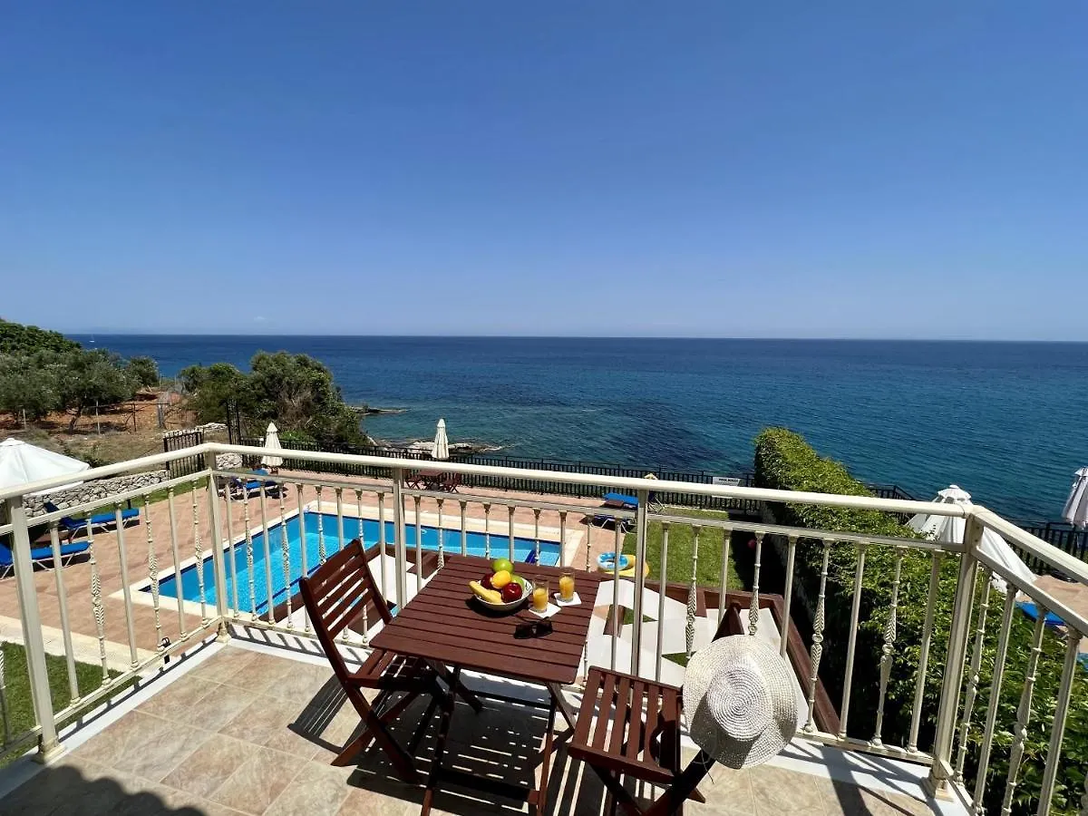 Villa Korfos Skala  Greece