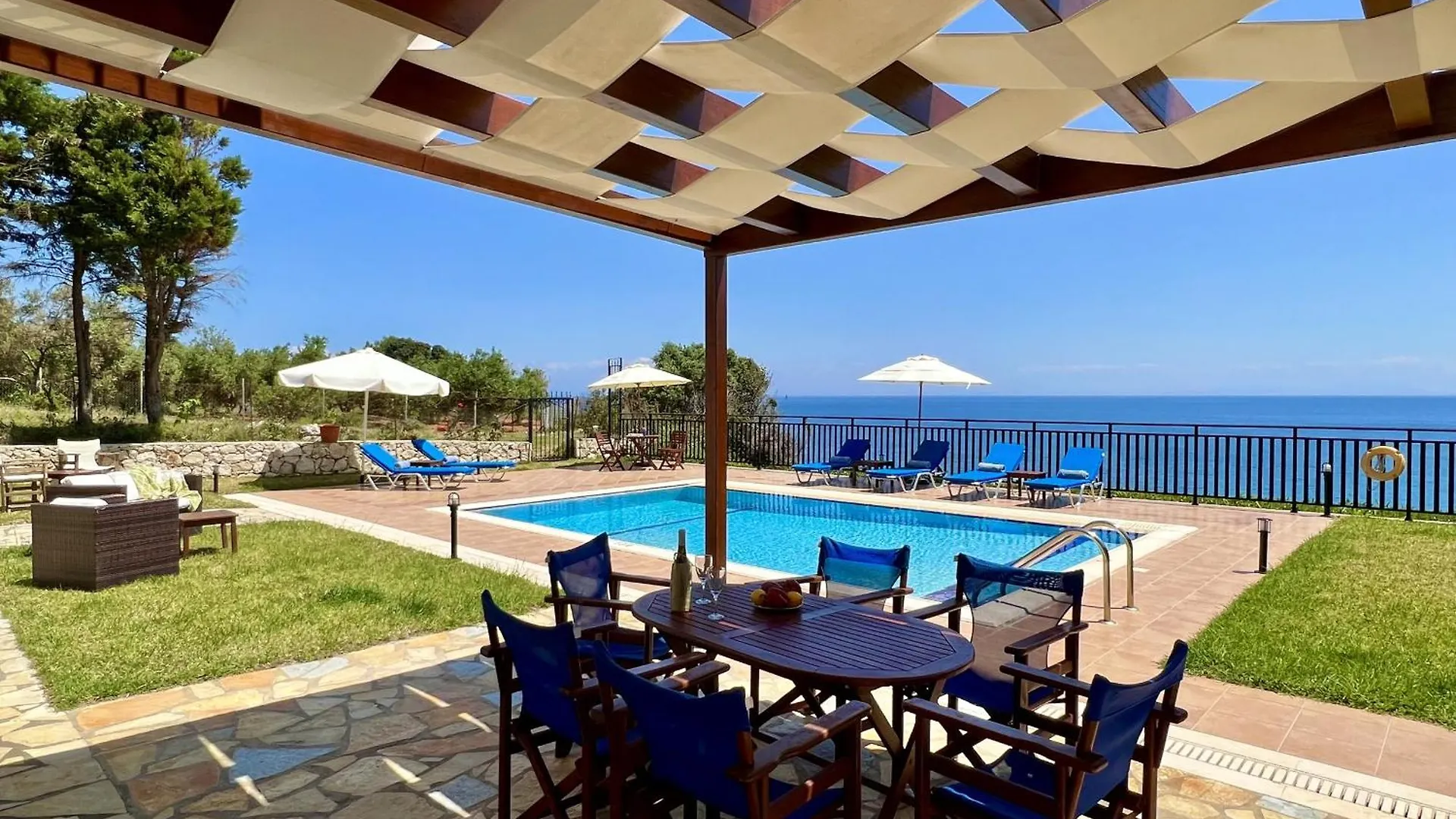 Villa Korfos Skala  Greece